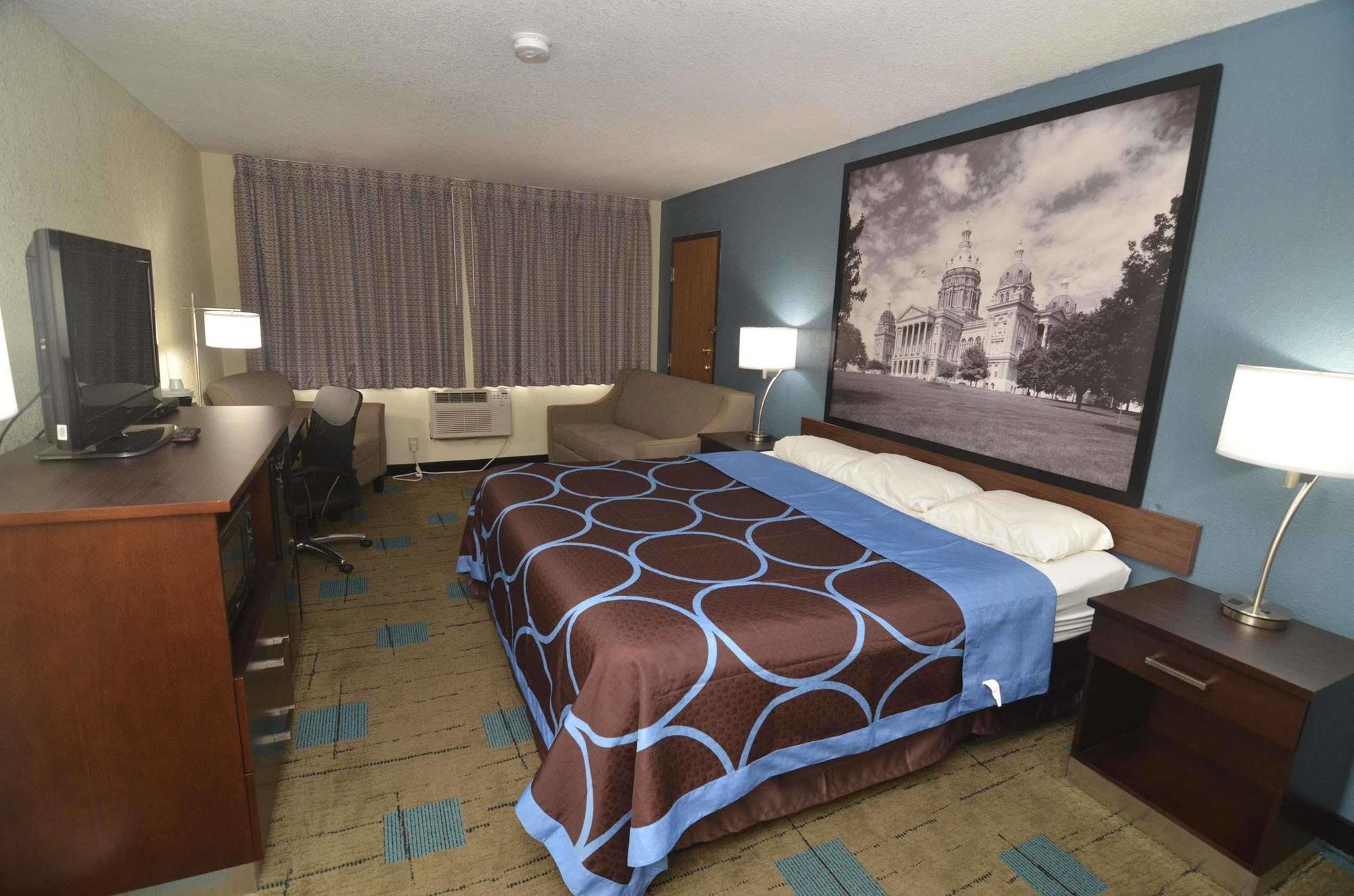Super 8 By Wyndham Urbandale/Des Moines Area Motel Exterior photo